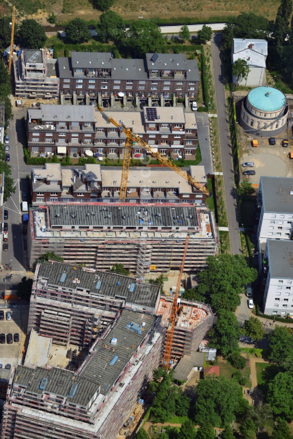 Berlin aus der Vogelperspektive: Baustelle zum Wohnungsneubau Am Pankepark in Berlin Mitte