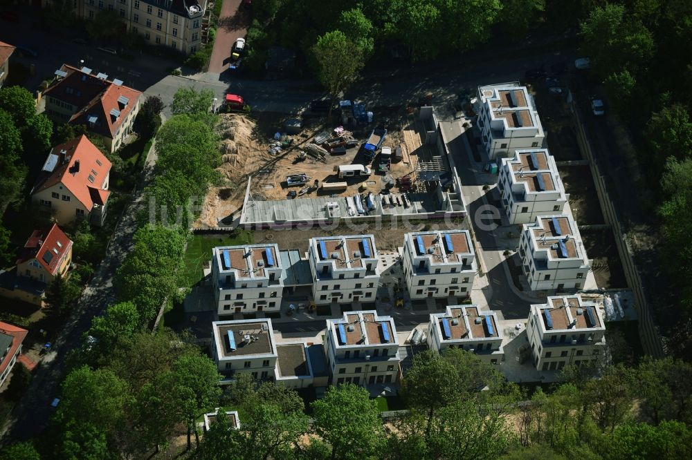 Potsdam aus der Vogelperspektive: Baustelle zur Errichtung eines KITA- Kindergarten im Einsteinquartier in Potsdam im Bundesland Brandenburg, Deutschland