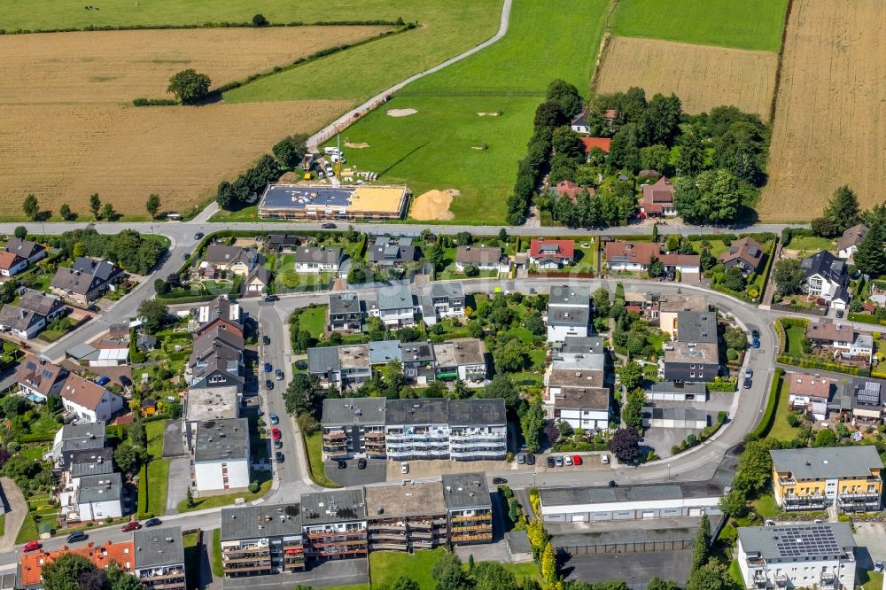 Luftaufnahme Ennepetal - Baustelle zur Errichtung eines KITA- Kindergarten in Ennepetal im Bundesland Nordrhein-Westfalen - NRW, Deutschland