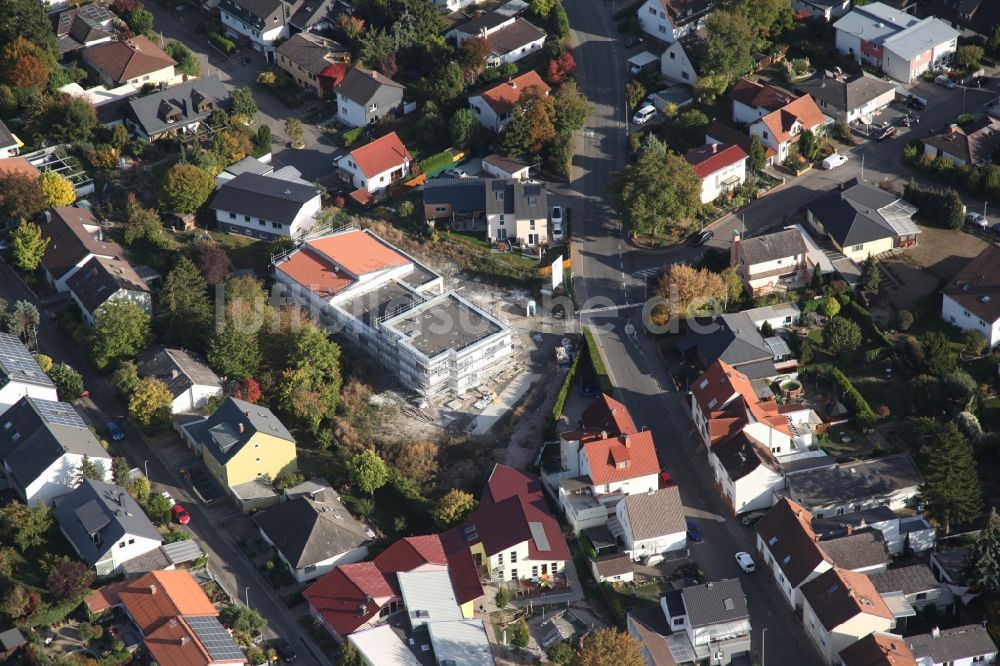 Luftbild Harxheim - Baustelle zur Errichtung eines KITA- Kindergarten in Harxheim im Bundesland Rheinland-Pfalz, Deutschland