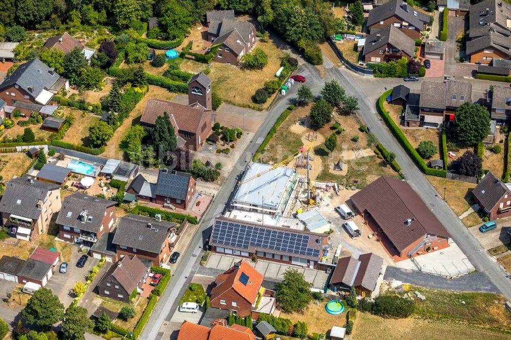 Horst aus der Vogelperspektive: Baustelle zur Errichtung eines KITA- Kindergarten in Horst im Bundesland Nordrhein-Westfalen, Deutschland