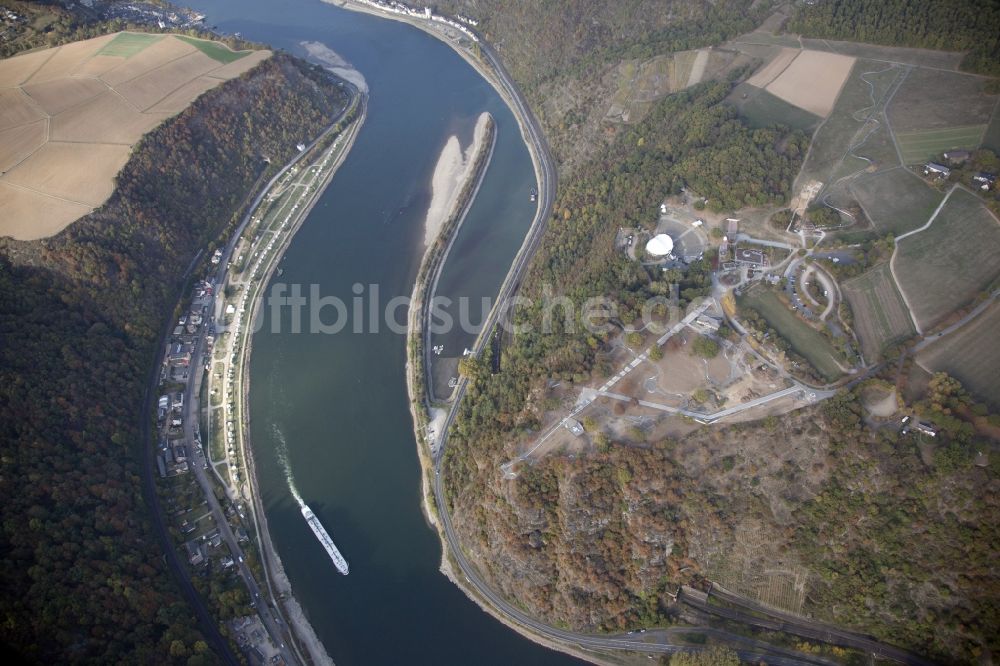 Luftaufnahme Bornich - Baustelle zur Errichtung einer neuen Parkanlage Besucherzentrum Auf der Loreley am Loreleyplateau in St. Goarshausen im Bundesland Rheinland-Pfalz, Deutschland