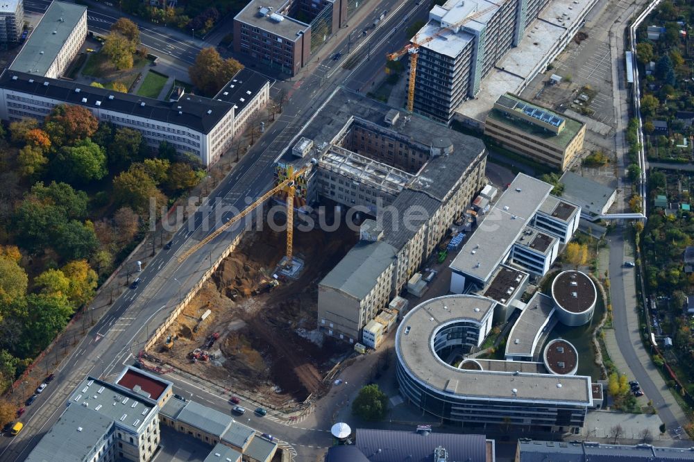 Leipzig aus der Vogelperspektive: Baustelle zur Errichtung des Wohnhauses und Geschäftsgebäudes LKG Carre der CG Deutsche Wohnen GmbH - Zentrum Süd-Ost in Leipzig im Bundesland Sachsen