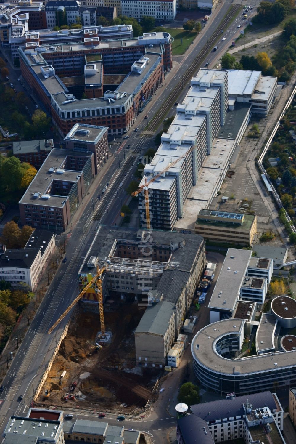 Luftbild Leipzig - Baustelle zur Errichtung des Wohnhauses und Geschäftsgebäudes LKG Carre der CG Deutsche Wohnen GmbH - Zentrum Süd-Ost in Leipzig im Bundesland Sachsen