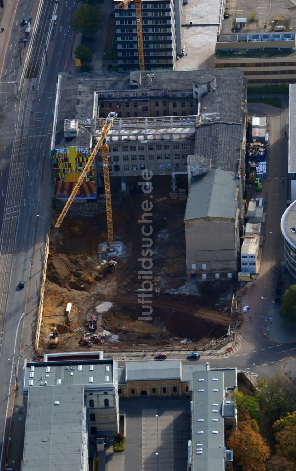 Luftaufnahme Leipzig - Baustelle zur Errichtung des Wohnhauses und Geschäftsgebäudes LKG Carre der CG Deutsche Wohnen GmbH - Zentrum Süd-Ost in Leipzig im Bundesland Sachsen