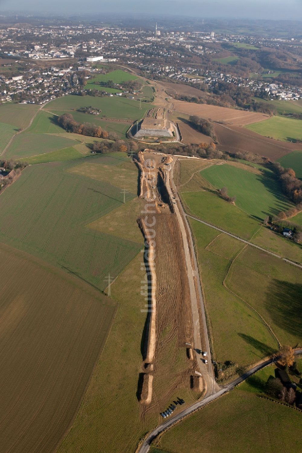 Velbert von oben - Baustelle zur Erweiterung der Bundesstraßee 224 zur Autobahn A40 bei Velbert im Bundesland Nordrhein-Westfalen