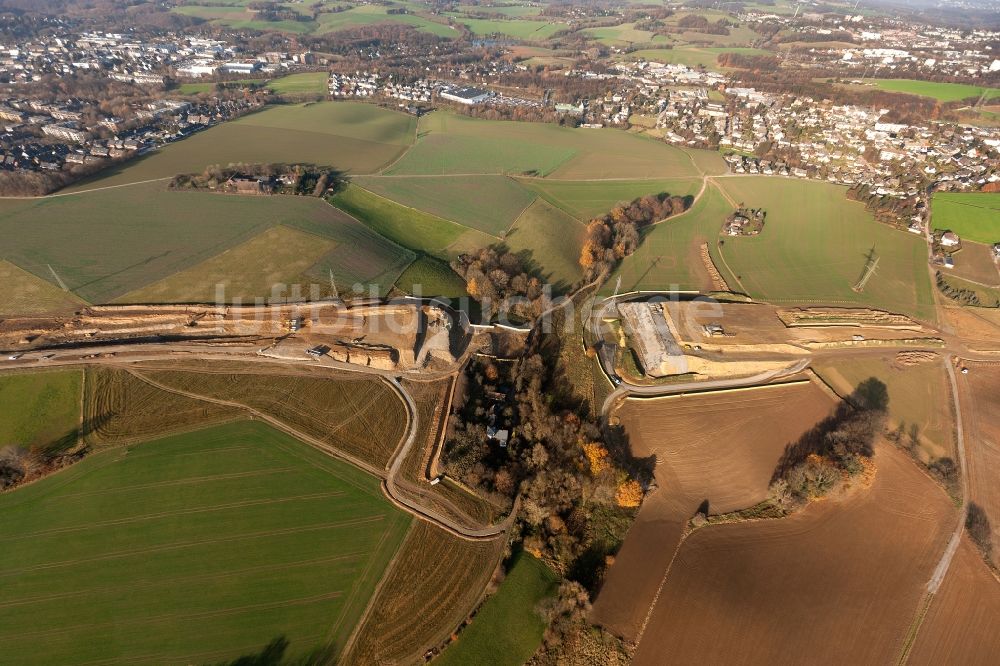 Luftaufnahme Velbert - Baustelle zur Erweiterung der Bundesstraßee 224 zur Autobahn A40 bei Velbert im Bundesland Nordrhein-Westfalen