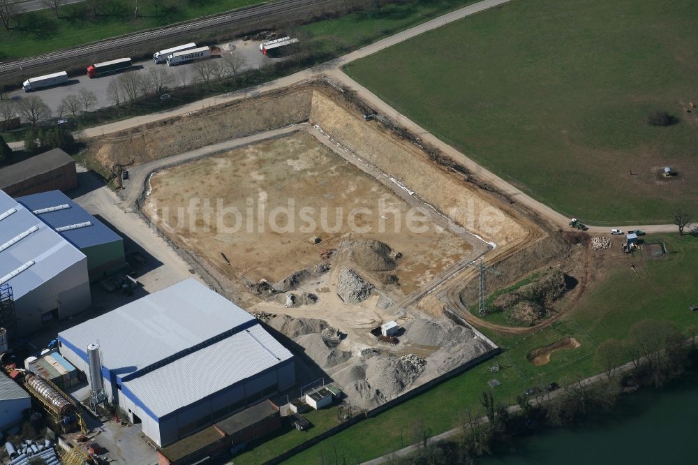 Luftbild Rheinfelden (Baden) - Baustelle zur Erweiterung des Firmengeländes der Aluminium Rheinfelden GmbH in Rheinfelden (Baden) im Bundesland Baden-Württemberg, Deutschland