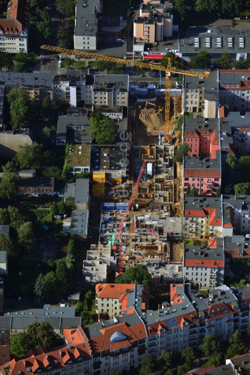 Luftaufnahme Berlin Steglitz - Baustelle zur Lückenbebauung und zum Wohnneubau der Steglitzer Höfe an der Albrechtstraße in Berlin