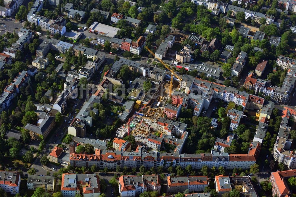 Berlin Steglitz aus der Vogelperspektive: Baustelle zur Lückenbebauung und zum Wohnneubau der Steglitzer Höfe an der Albrechtstraße in Berlin