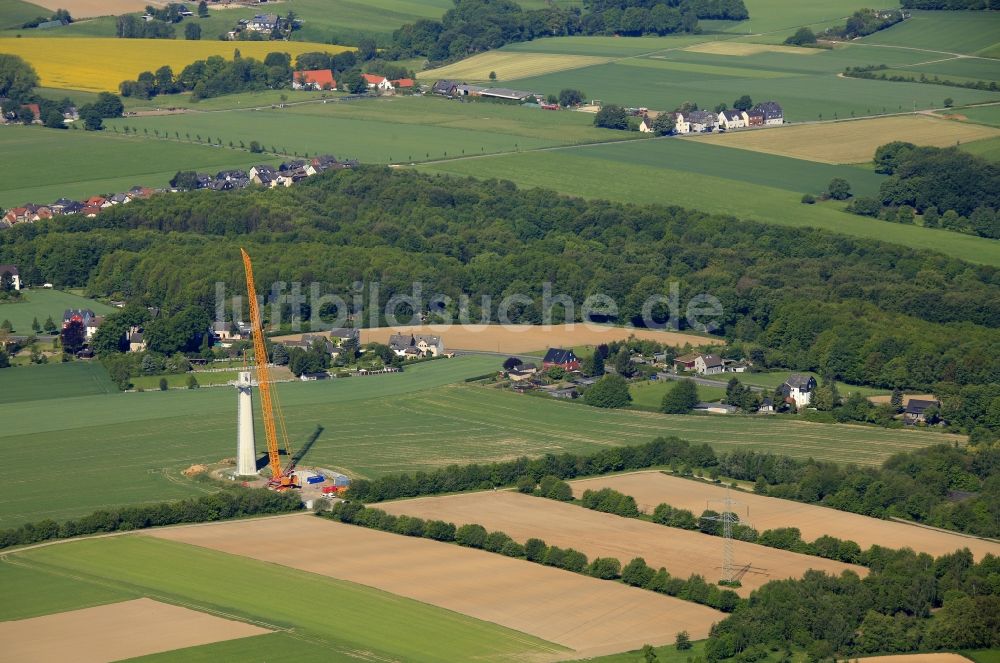 Luftaufnahme Dortmund Bövinghausen - Baustelle zur Montage eines Windrades - Windenergieanlage bei Bövinghausen, einem Stadtteil von Dortmund im Bundesland Nordrhein-Westfalen