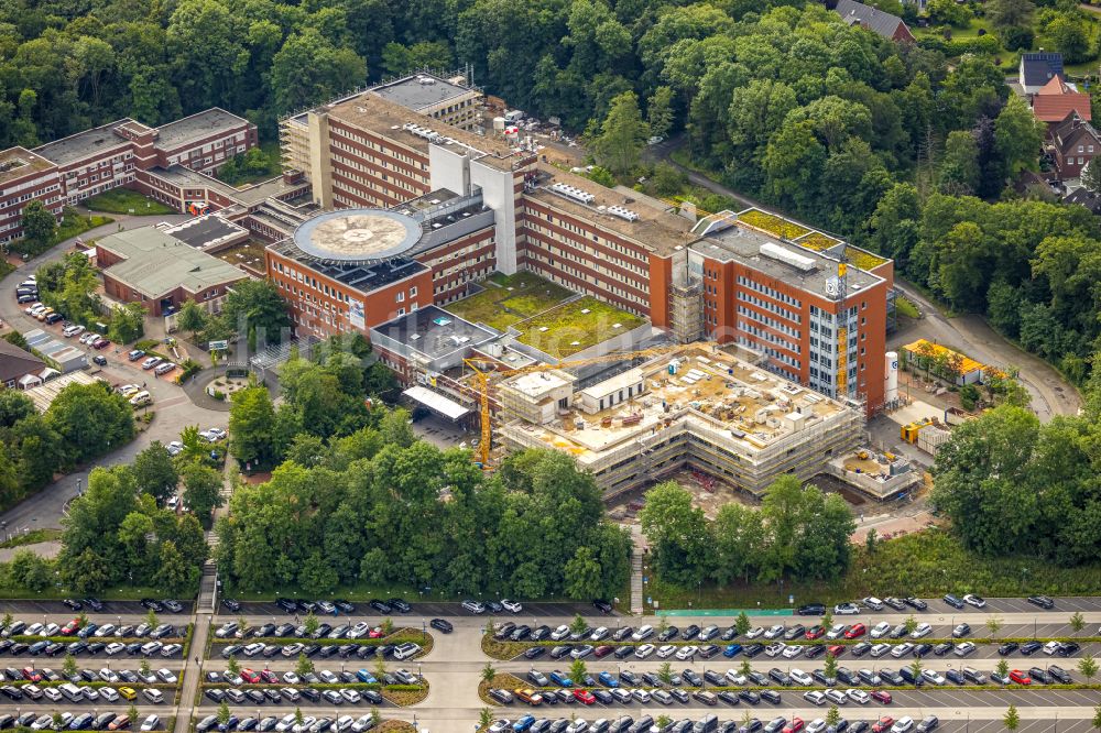 Luftbild Hamm - Baustelle zur Sanierung und Erweiterung des Klinikgelände des Krankenhauses St. Barbara-Klinik Hamm-Heessen GmbH Abteilung für Urologie im Ortsteil Heessen in Hamm im Bundesland Nordrhein-Westfalen, Deutschland