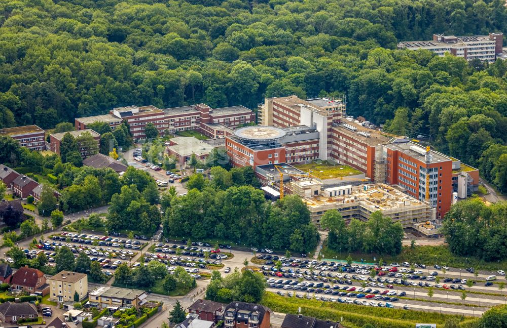 Hamm von oben - Baustelle zur Sanierung und Erweiterung des Klinikgelände des Krankenhauses St. Barbara-Klinik Hamm-Heessen GmbH in Hamm im Bundesland Nordrhein-Westfalen, Deutschland