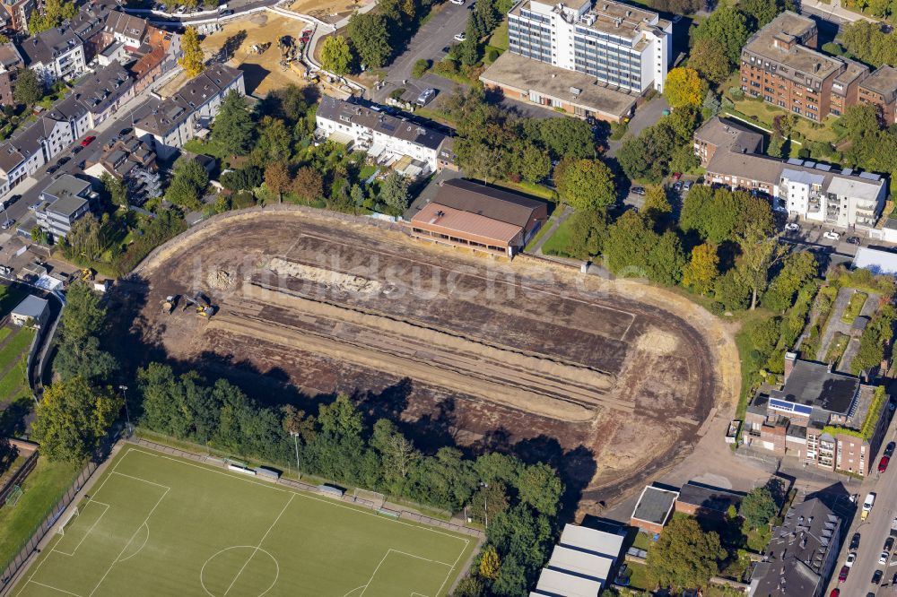 Luftaufnahme Mönchengladbach - Baustelle zur Sanierung und Modernisierung der Sportplatzanlagen in Mönchengladbach im Bundesland Nordrhein-Westfalen, Deutschland