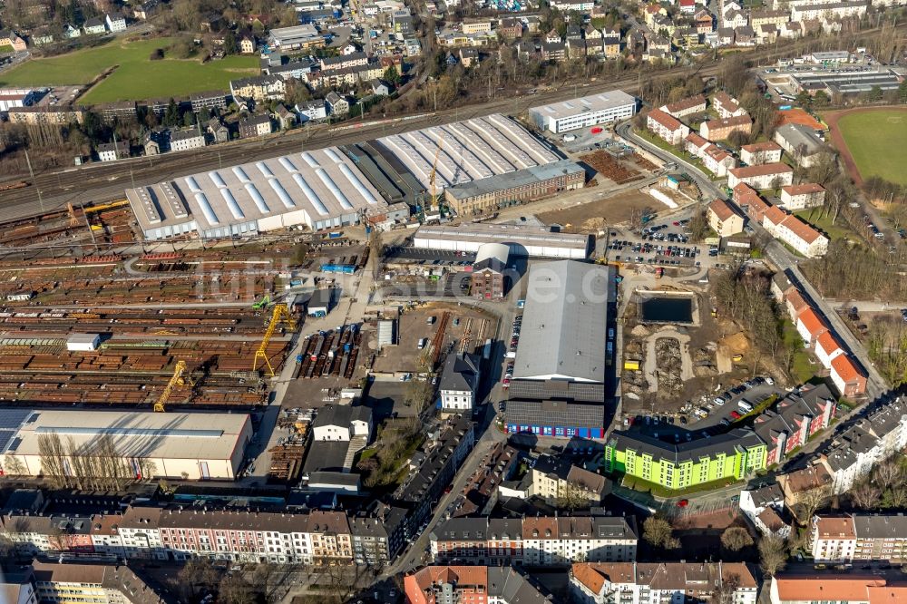 Witten von oben - Baustelle zur Sanierung einer Werkhalle auf dem Gelände der DB Netz AG an der Kronenstraße in Witten im Bundesland Nordrhein-Westfalen, Deutschland