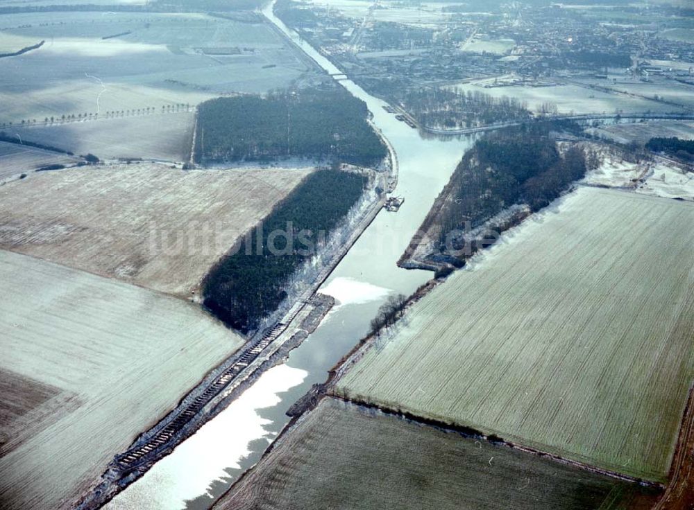 Luftaufnahme bei Parchau - Baustelle zur Umleitung des Elbe - Havel - Kanal im Bereich von Parchau.