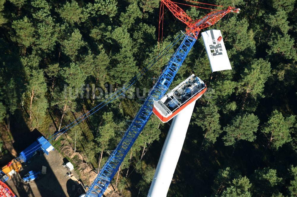 Luftbild Spreenhagen - Baustelle zur Windrad- Montage der ABO Wind AG in Spreenhagen im Bundesland Brandenburg