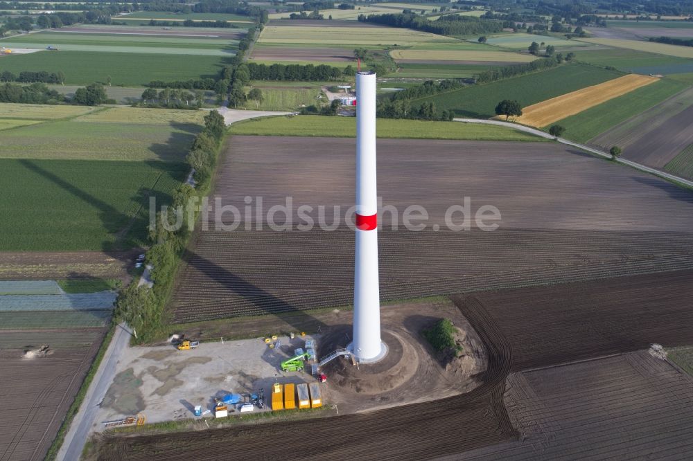 Bardowick von oben - Baustelle zur Windrad- Montage in Bardowick im Bundesland Niedersachsen, Deutschland