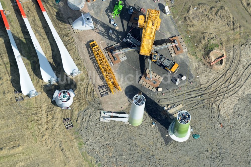 Diekhusen-Fahrstedt von oben - Baustelle zur Windrad- Montage in Diekhusen-Fahrstedt im Bundesland Schleswig-Holstein