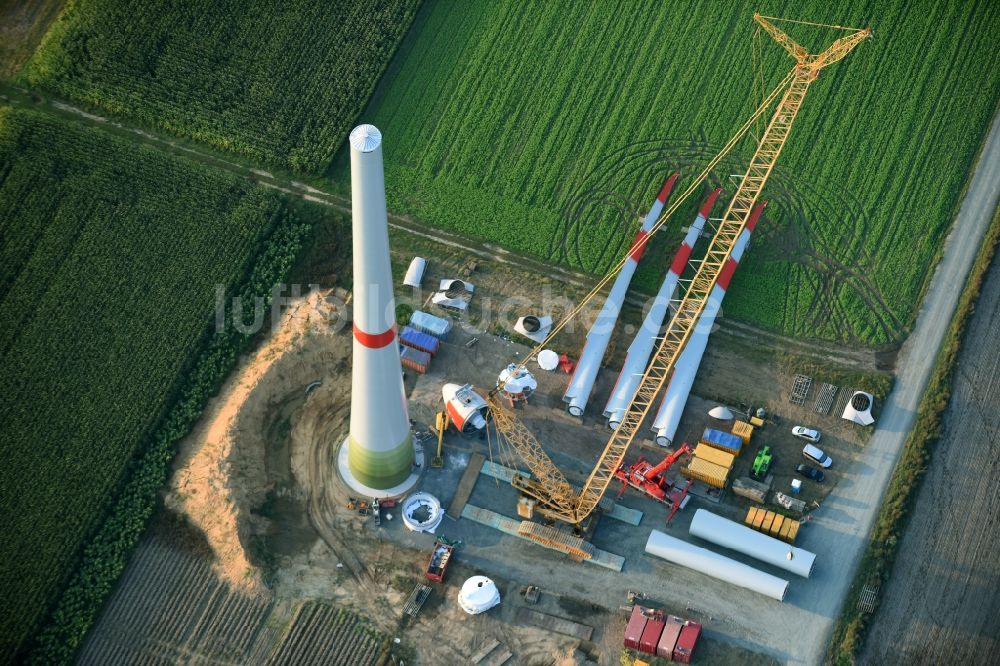 Luftaufnahme Deinste - Baustelle zur Windrad- Montage der ENERCON GmbH in Deinste im Bundesland Niedersachsen