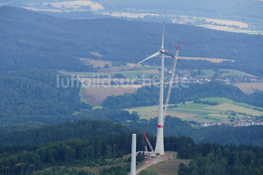 Luftbild Gutsbezirk Kaufunger Wald - Baustelle zur Windrad- Montage in Gutsbezirk Kaufunger Wald im Bundesland Hessen