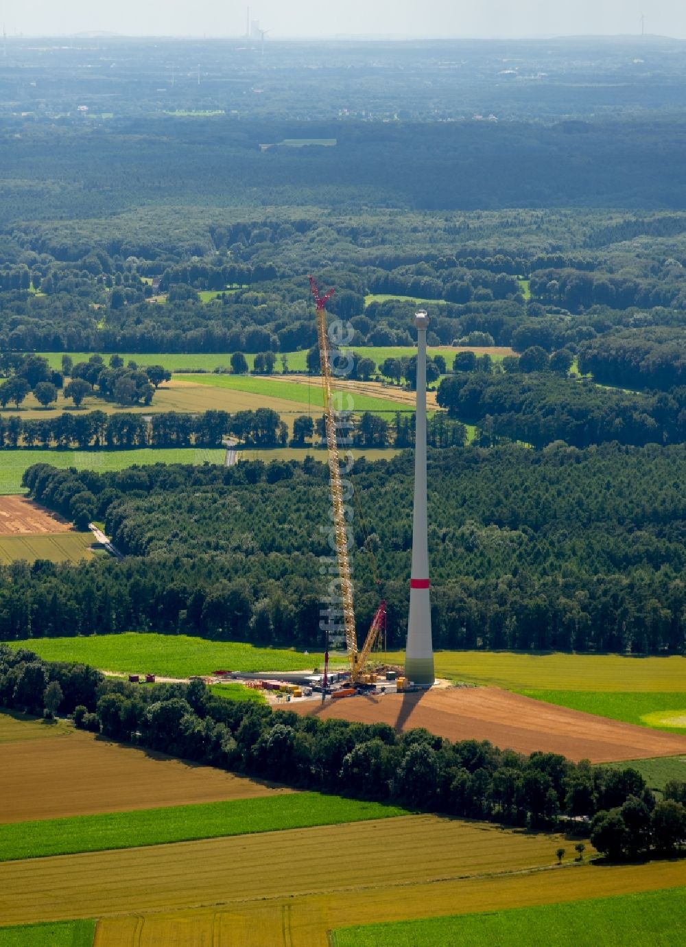 Haltern am See aus der Vogelperspektive: Baustelle zur Windrad- Montage in Haltern am See im Bundesland Nordrhein-Westfalen