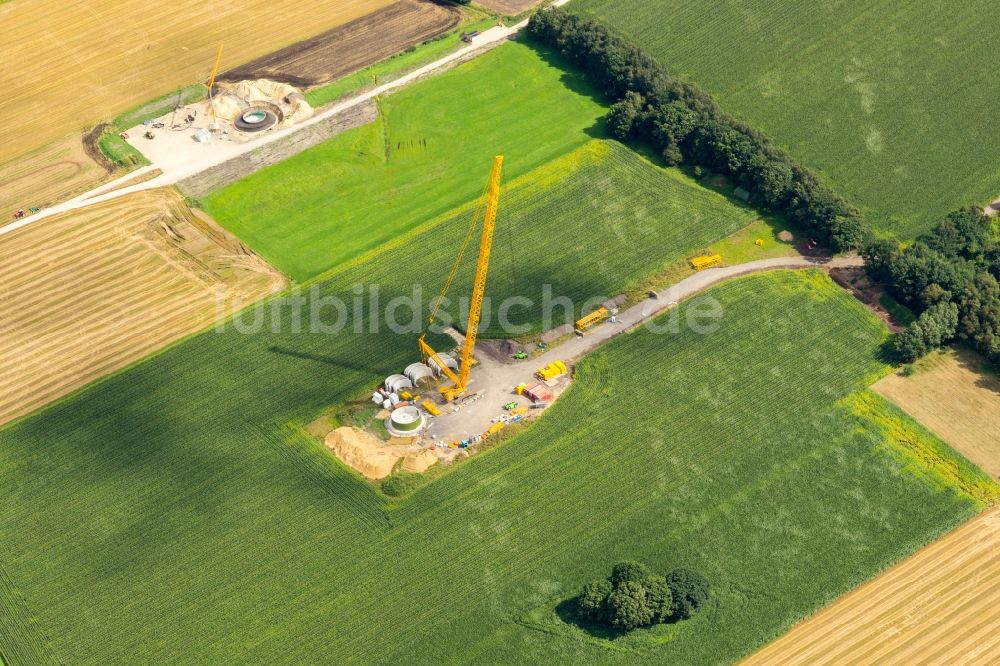 Luftaufnahme Kutenholz - Baustelle zur Windrad- Montage in Kutenholz im Bundesland Niedersachsen, Deutschland