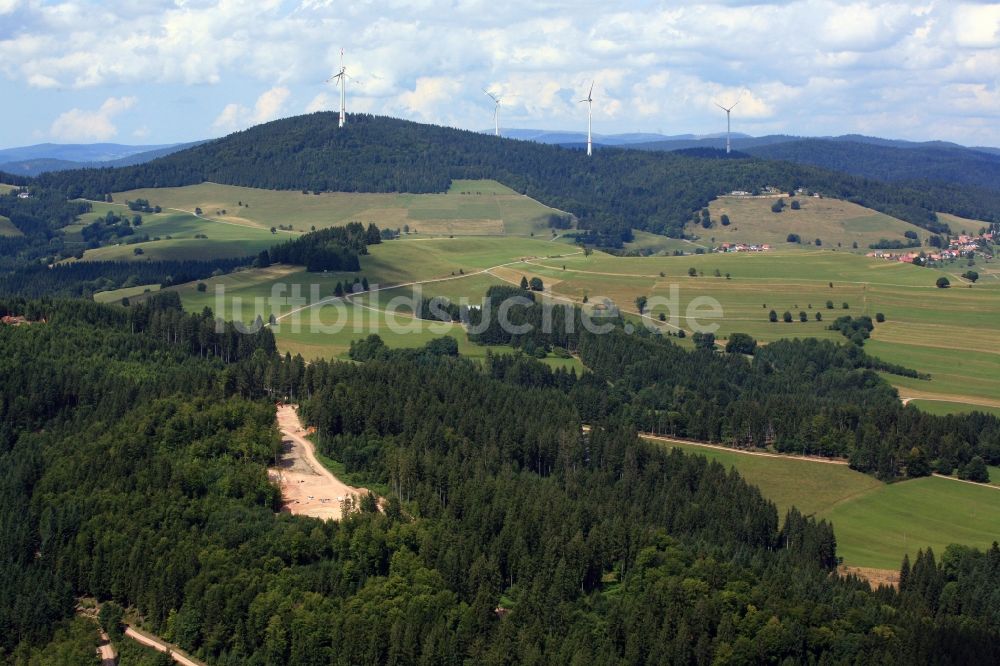 Luftaufnahme Hasel - Baustelle zur Windrad- Montage im Windpark Hasel im Bundesland Baden-Württemberg, Deutschland