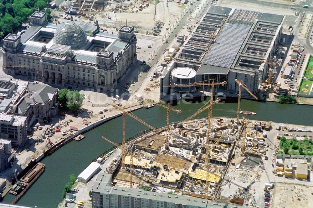 Berlin Mitte von oben - Baustellen der Bundesbauten am Marie-Elisabeth-Lüders-Haus im Berliner Regierungsviertel im Bundesland Berlin