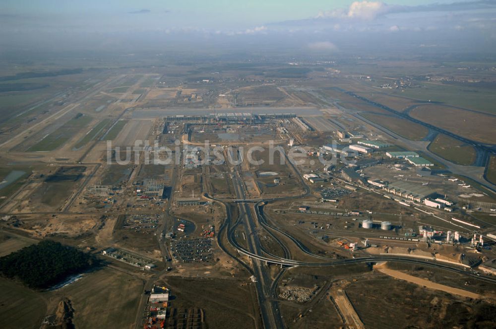 Schönefeld von oben - Baustellen am Flughafen Berlin-Schönefeld BBI - Construction fields at Berlin-Schoenefeld Airport BBI