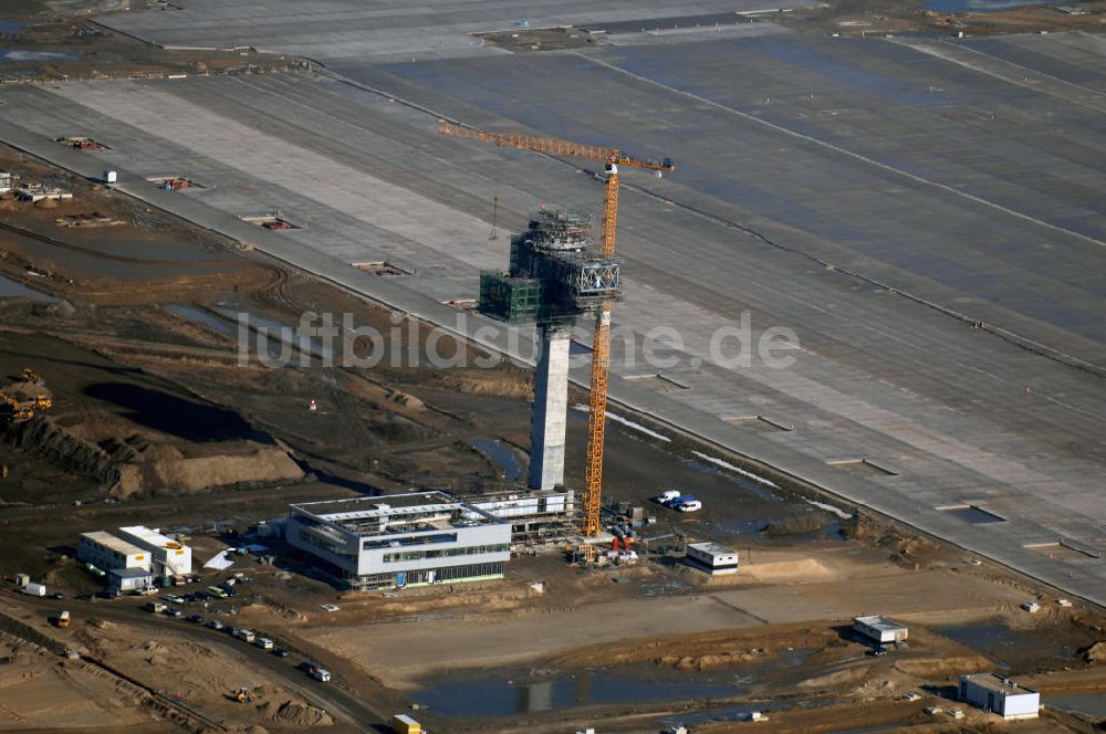 Luftbild Schönefeld - Baustellen am Flughafen Berlin-Schönefeld BBI - Construction fields at Berlin-Schoenefeld Airport BBI