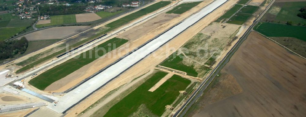 Luftbild Schönefeld - Baustellen am Flughafen Berlin-Schönefeld BBI - Construction fields at Berlin-Schoenefeld Airport BBI