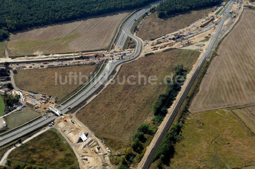 Luftaufnahme Selchow - Baustellen der Gleistrassen in Selchow zum Fern- und S-Bahnhof am BBI