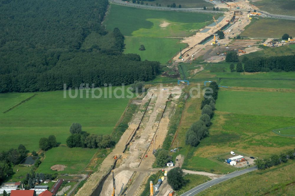 Luftbild Selchow - Baustellen der Gleistrassen und Tunnelzuführungen zum neuen Fern- und S-Bahnhofes der Deutschen Bahn an der Selchower Kurve