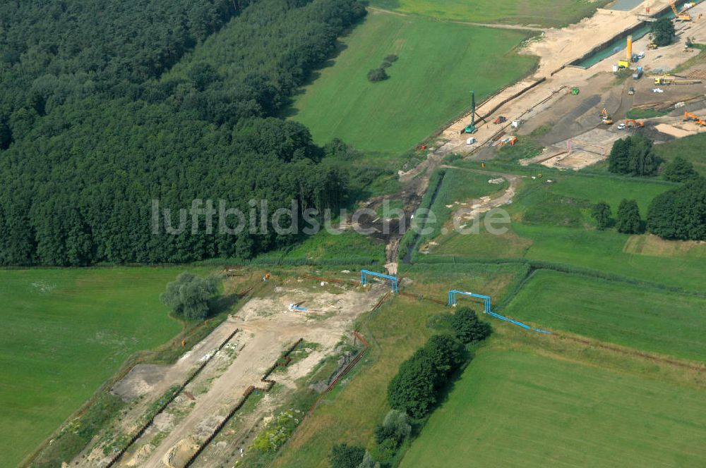 Luftbild Selchow - Baustellen der Gleistrassen und Tunnelzuführungen zum neuen Fern- und S-Bahnhofes der Deutschen Bahn an der Selchower Kurve