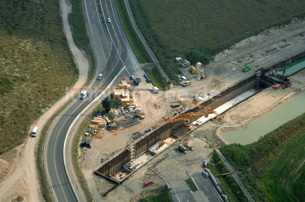 Luftaufnahme Selchow - Baustellen der Gleistrassen und Tunnelzuführungen zum neuen Fern- und S-Bahnhofes der Deutschen Bahn an der Selchower Kurve