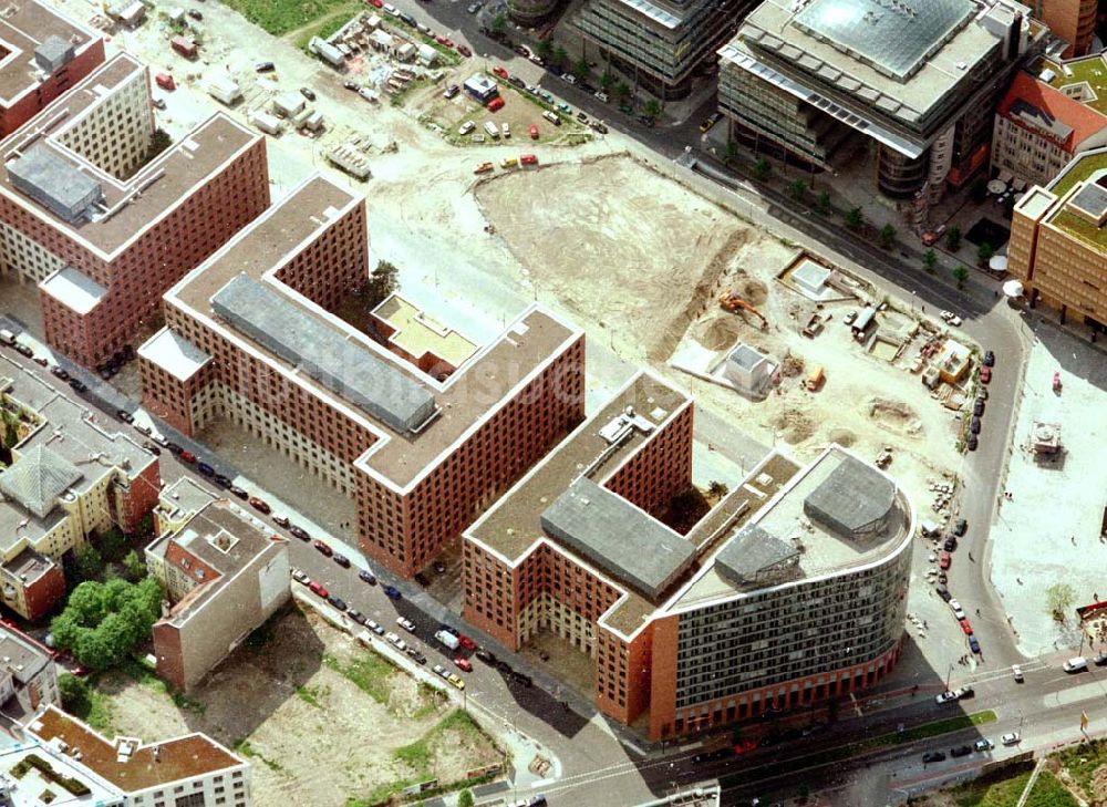 Berlin von oben - Baustellen der HVB - Projekt am Potsdamer- und Leipziger Platz in Berlin - Mitte / Tiergarten.