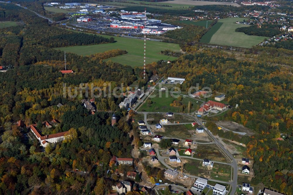 Luftaufnahme Königs Wusterhausen - Baustellen am Neubau Einfamilienhaus - Wohngebiet am Funkerberg in Königs Wusterhausen im Bundesland Brandenburg