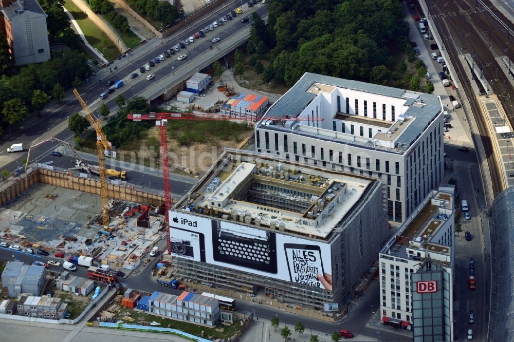 Berlin von oben - Baustellen zu Neubau - Projekte am Berliner Hauptbahnhof in Berlin