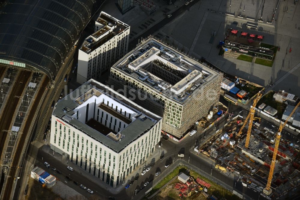 Berlin aus der Vogelperspektive: Baustellen zu Neubau - Projekte am Berliner Hauptbahnhof in Berlin