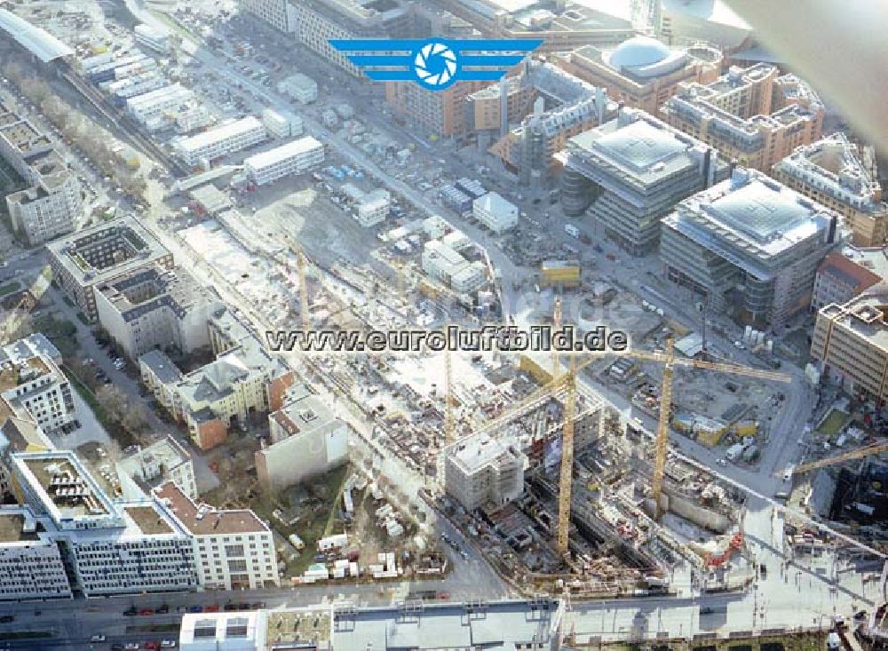 Berlin - Tiergarten aus der Vogelperspektive: Baustellen am Potsdamer Platz.