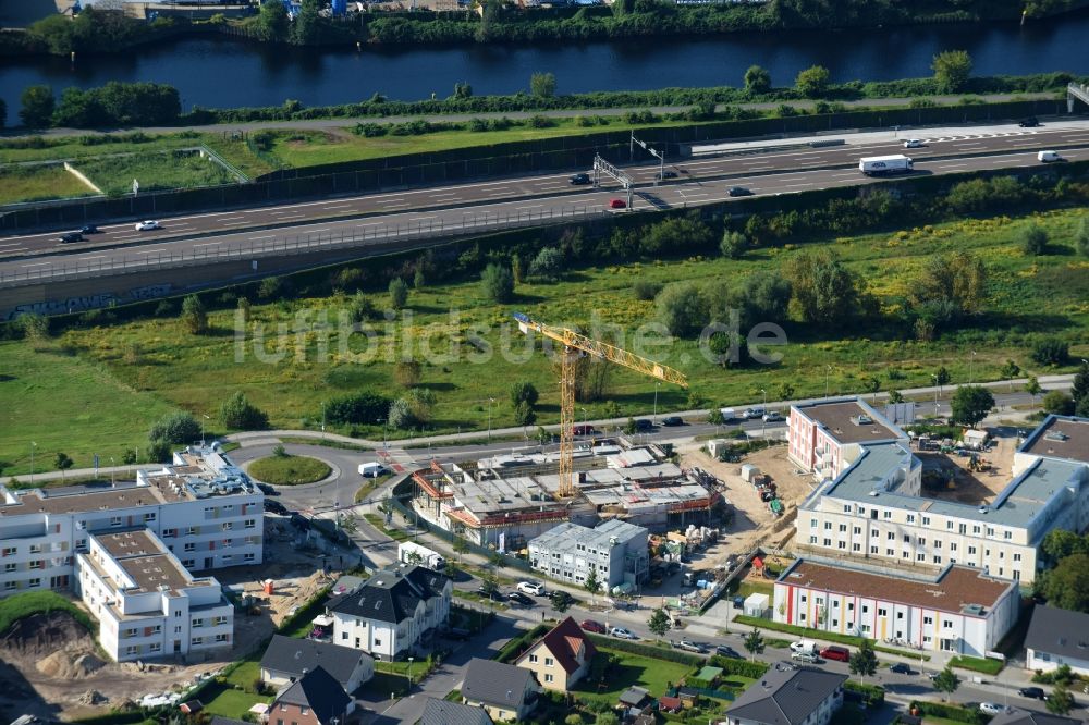 Luftbild Berlin - Baustellen zum Neubau eines Stadtquartiers des Projekts VivaCity von der Kondor Wessels Holding GmbH am Eisenhutweg in Berlin, Deutschland