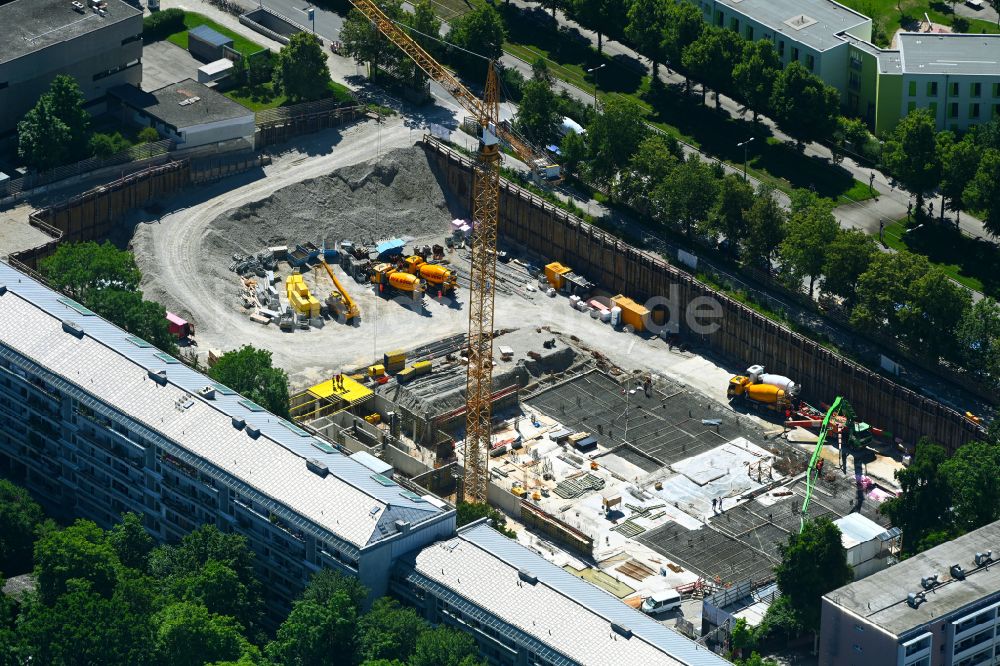 München aus der Vogelperspektive: Baustellen zum Neubau eines Stadtquartiers Zschokke-Quartier des Projekts Laim-Westend an der Zschokkestraße - Wilhelm-Riehl-Straße in München im Bundesland Bayern, Deutschland