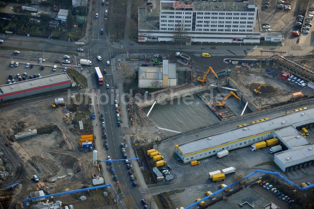 Berlin Neukölln von oben - Baustellen zum Neubau der Verlängerung der Stadtautobahn A100 in Berlin Neukölln