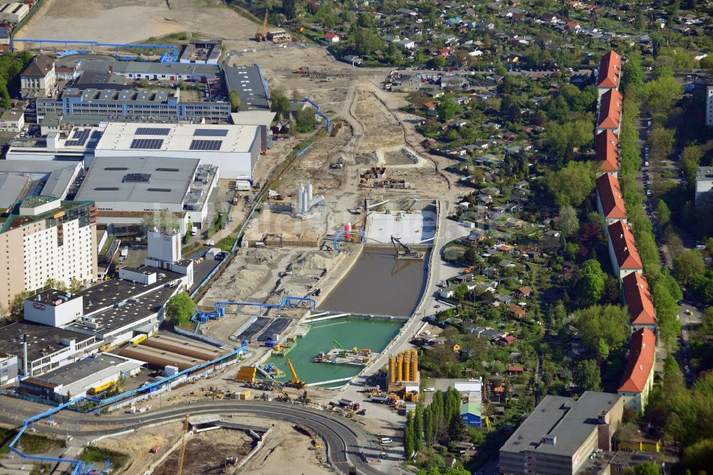 Luftaufnahme Berlin - Baustellen zum Neubau der Verlängerung der Stadtautobahn A100 in Berlin Neukölln