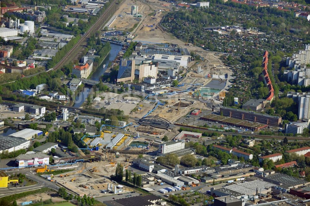 Berlin aus der Vogelperspektive: Baustellen zum Neubau der Verlängerung der Stadtautobahn A100 in Berlin Neukölln