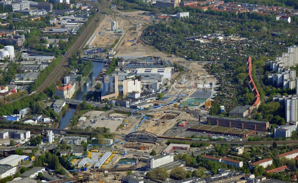 Luftbild Berlin - Baustellen zum Neubau der Verlängerung der Stadtautobahn A100 in Berlin Neukölln