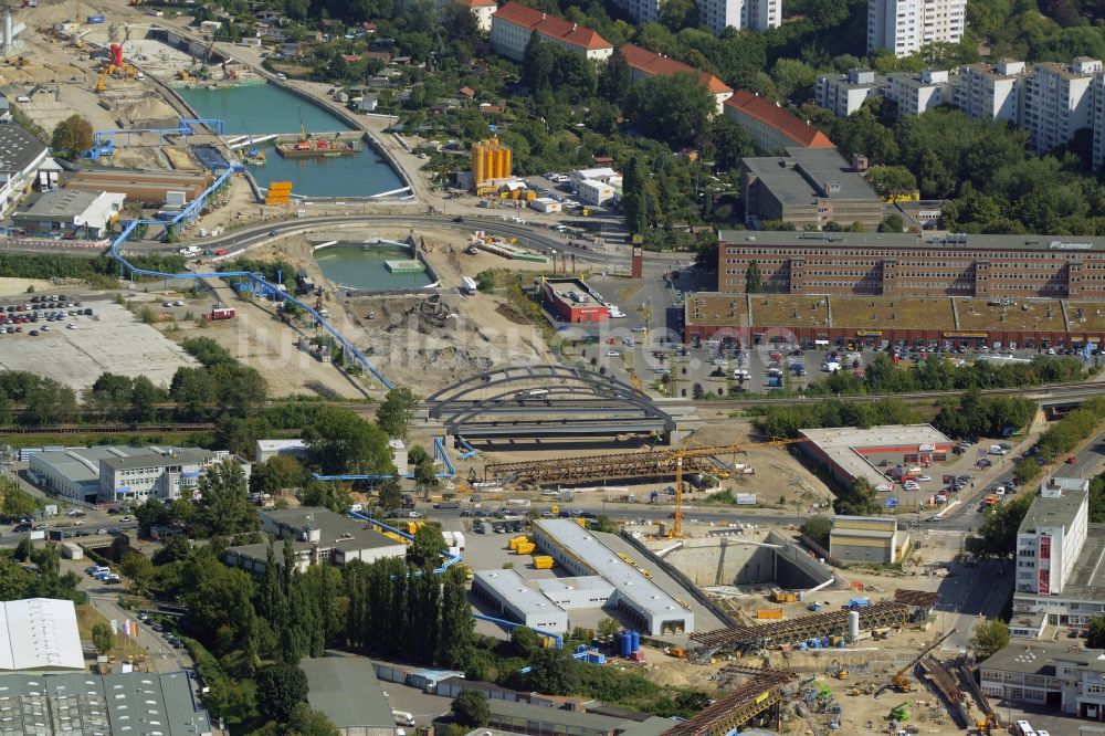 Luftaufnahme Berlin - Baustellen zum Neubau der Verlängerung der Stadtautobahn A100 in Berlin Neukölln