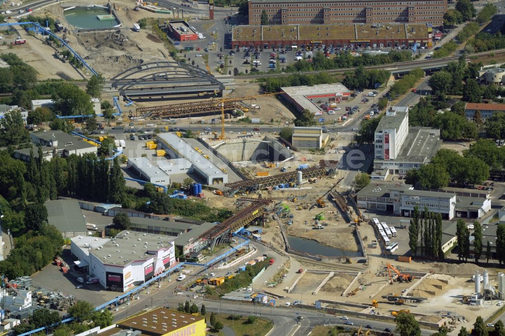 Berlin von oben - Baustellen zum Neubau der Verlängerung der Stadtautobahn A100 in Berlin Neukölln