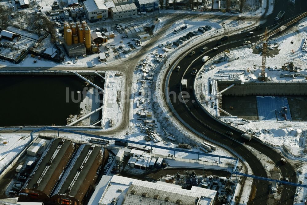 Berlin von oben - Baustellen zum Neubau der Verlängerung der Stadtautobahn A100 in Berlin Neukölln